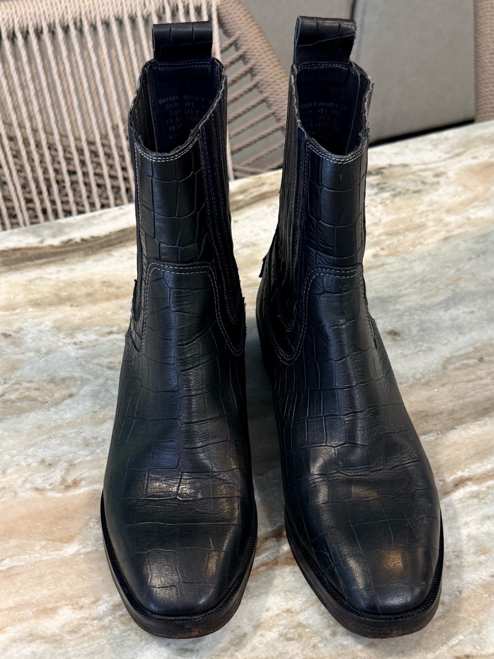 Women’s VINTAGE FOUNDRY CO Main crocodile embossed leather boots- Size 8.5 - Picture 3 of 7